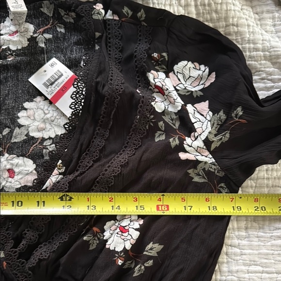 Chic Black Long Sleeve Wrap Blouse #173 - Picture 6 of 8